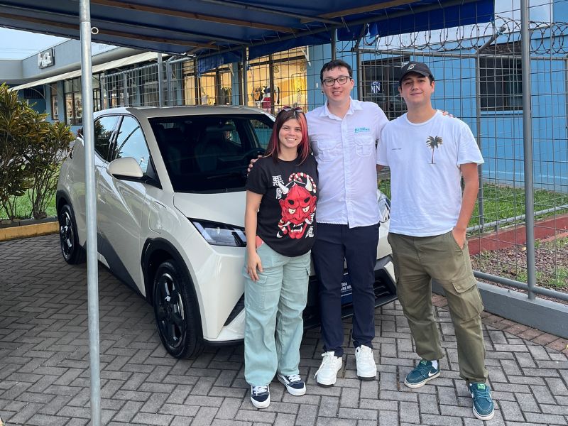 Entrega de BYD Seagull a cliente en Figueroa Electric Motors