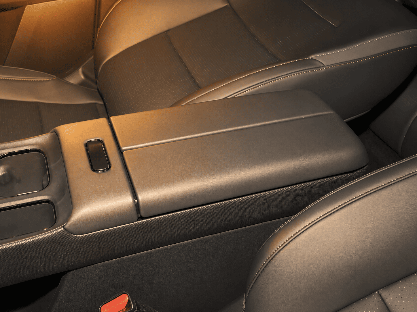 Consola central e interior del Toyota bZ3X eléctrico